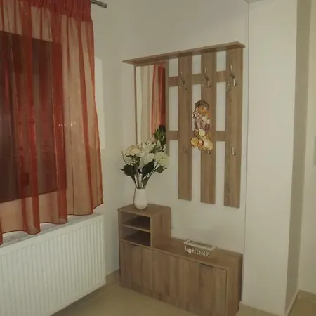 Christy's House Apartamento *